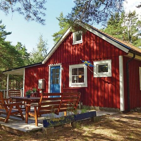 Stunning Home In Yngsjoe With Wifi Exterior photo